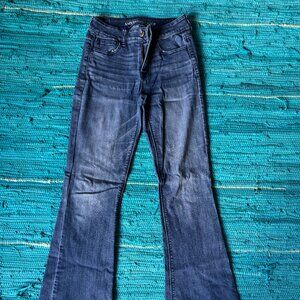 American Eagle - Sz 4 Long - High Rise Artist Super Stretch